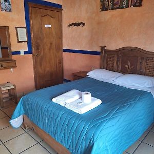 Habitación con Cama King